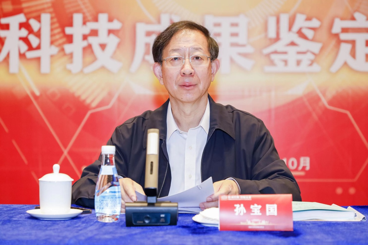 天津科大、国台酒业联手研发,国际领先科技成果“酱香型白酒品质提升”项目技术通过鉴定(图2) 天津科大、国台酒业联手研发,国际领先科技成果“酱香型白酒品质提升”项目技术通过鉴定(图2)